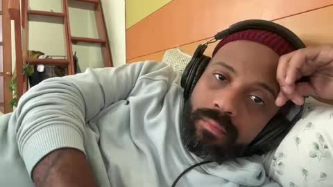 wheelwatcher84 online show from December 2, 3:58 pm