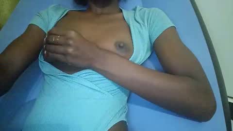 Whinebby online show from November 6, 8:43 pm