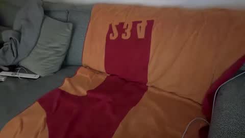 Snapshot of white_bubble chatting on March 7, 6:54 pm white_bubble online show from March 7, 6:54 pm