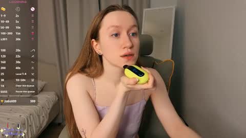 white_bueno online show from June 20, 5:43 am