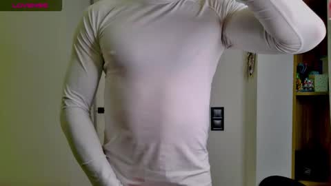 Max online show from February 12, 2:23 pm