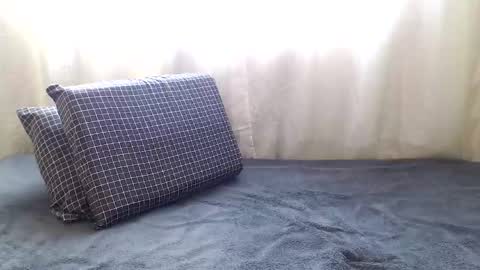 Snapshot of white_sport chatting on February 25, 9:53 am Tom online show from February 25, 9:53 am