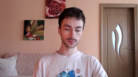 Snapshot of white_sport chatting on February 2, 12:26 pm Tom online show from February 2, 12:26 pm