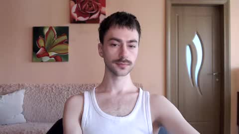Tom online show from May 26, 11:17 am