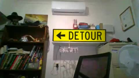 whiteboomer online show from February 6, 9:34 am