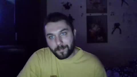 whiteboyjulius online show from December 4, 3:21 pm