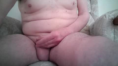 whitebriefs009 online show from March 30, 9:32 am