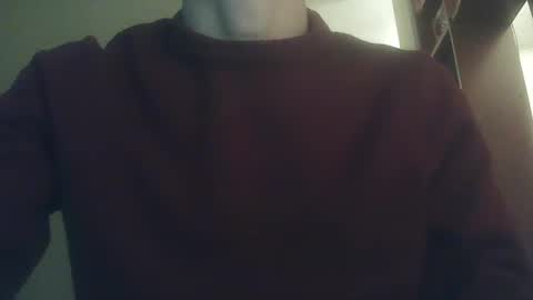 Snapshot of whiteduke81 chatting on February 4, 6:38 pm Whiteduke online show from February 4, 6:38 pm