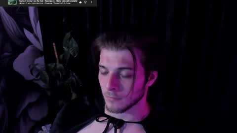 Gus online show from June 21, 9:39 pm