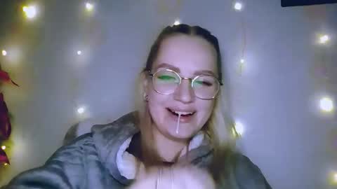 Snapshot of whitehex666 chatting on January 9, 1:47 pm whitehex666 online show from January 9, 1:47 pm