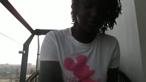 whitenightandqueen online show from May 20, 1:39 pm