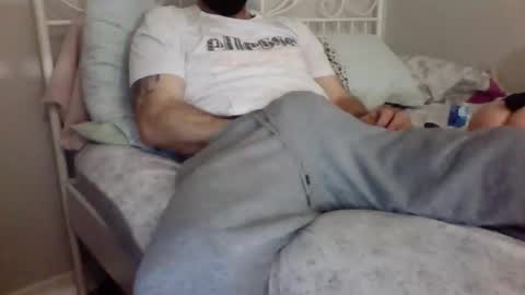 Snapshot of whitestellon chatting on May 10, 2:33 pm Whitestallions Room online show from May 10, 2:33 pm