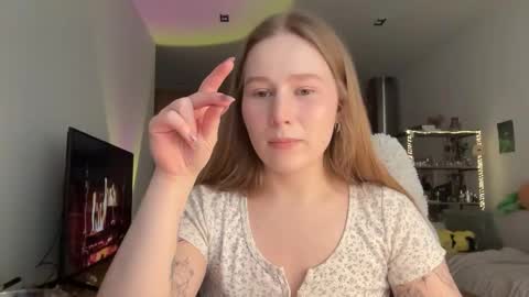 Alisa online show from February 15, 7:51 am