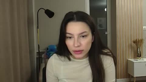 whoislulu online show from March 1, 6:43 pm