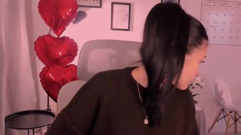 whoislulu online show from February 16, 4:25 pm