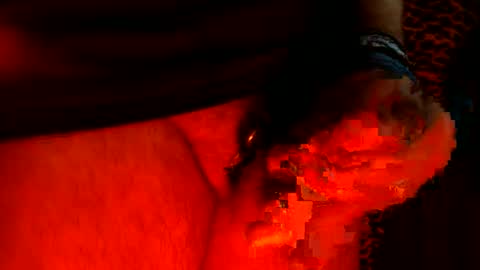 whor4mor online show from December 11, 5:59 pm