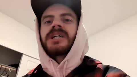 Snapshot of whydyoubanmebro chatting on November 24, 4:45 am Larry online show from November 24, 4:45 am