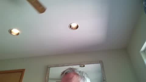 whyknotnow720952 online show from May 22, 9:31 pm