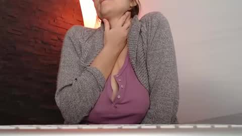 Ms Sultry online show from February 24, 7:12 pm