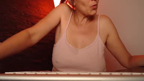 Ms Sultry online show from May 28, 8:50 pm