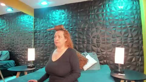 Snapshot of wife_mature chatting on January 2, 12:24 pm sussy online show from January 2, 12:24 pm