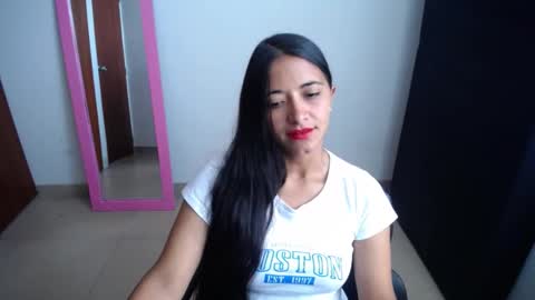 Ilauren online show from February 10, 9:58 pm