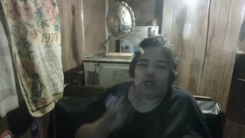 wigper online show from April 1, 4:02 am