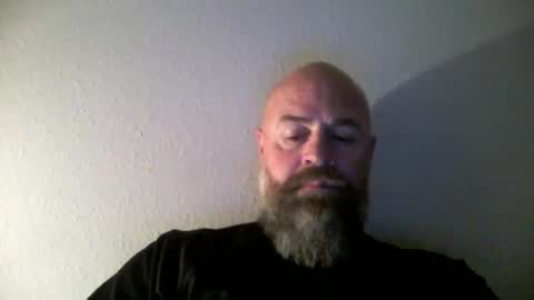 Snapshot of wil1565 chatting on March 21, 1:21 am wil1565 online show from March 21, 1:21 am