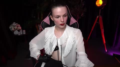 Alice online show from February 28, 3:46 pm