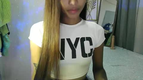 Snapshot of wild_flowerx21 chatting on February 18, 9:54 am Analyn online show from February 18, 9:54 am