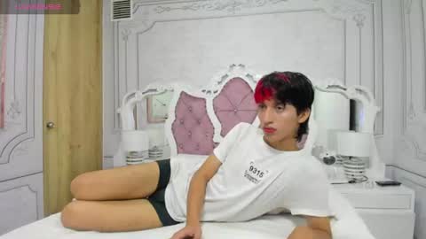Sebas   online show from June 13, 2:09 am