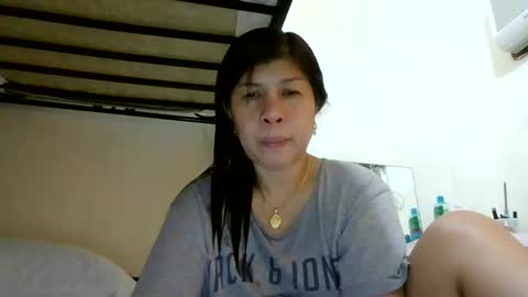 Snapshot of wildbrownchick69 chatting on March 24, 4:06 am WildChick online show from March 24, 4:06 am