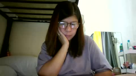 Snapshot of wildbrownchick69 chatting on March 27, 7:47 am WildChick online show from March 27, 7:47 am