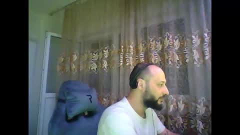 Snapshot of wildcrazypussy chatting on February 6, 2:05 am wildcrazypussy online show from February 6, 2:05 am