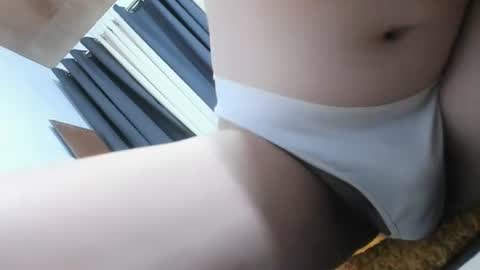 Snapshot of wildhot_pauleen4uxxx chatting on July 14, 2:05 am pauleen online show from July 14, 2:05 am