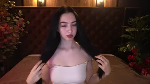 Alena online show from April 8, 6:13 am