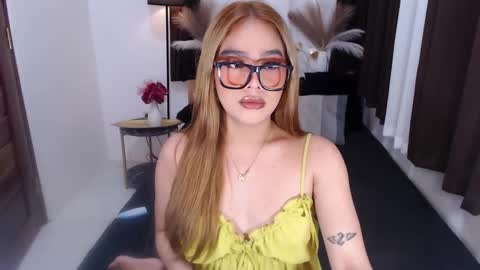 Snapshot of wildsassy0719 chatting on January 8, 12:38 am shea online show from January 8, 12:38 am