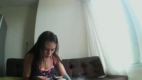 Snapshot of wildstrawberry30 chatting on January 23, 7:51 pm Wild Strawberry online show from January 23, 7:51 pm