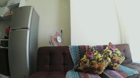 Snapshot of wildstrawberry30 chatting on March 2, 7:34 pm Wild Strawberry online show from March 2, 7:34 pm