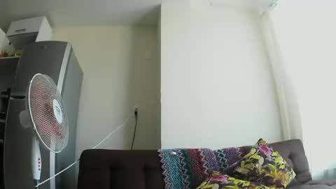 Snapshot of wildstrawberry30 chatting on March 2, 10:38 pm Wild Strawberry online show from March 2, 10:38 pm