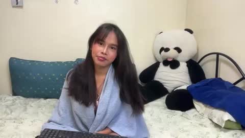 Rhean online show from November 18, 4:44 pm