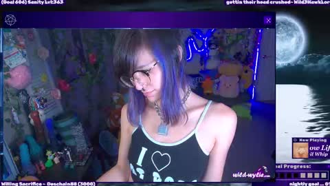 Snapshot of wildwylie chatting on September 11, 1:49 am Wylie Wanderlust online show from September 11, 1:49 am