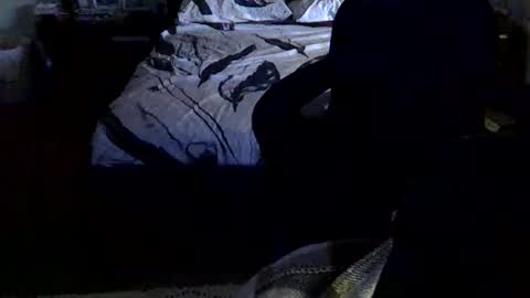 Snapshot of wildxxxwilly chatting on May 12, 8:22 am WildxxxWilly online show from May 12, 8:22 am