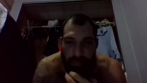 Snapshot of will0177 chatting on December 18, 3:58 am joe online show from December 18, 3:58 am