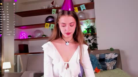 Anna online show from September 26, 3:16 pm