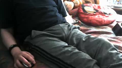 Willamyth online show from December 18, 4:51 am