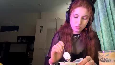 Snapshot of willeneroediger chatting on February 17, 11:50 am Alice online show from February 17, 11:50 am