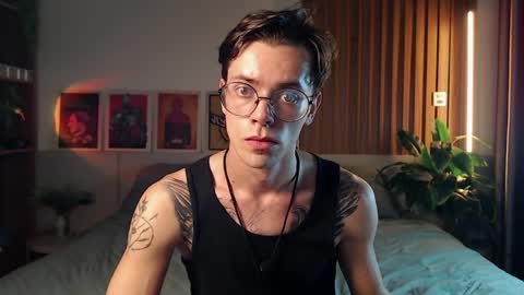 William online show from April 8, 12:27 pm