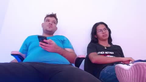 Snapshot of william_rober chatting on December 16, 9:41 pm william y brian online show from December 16, 9:41 pm