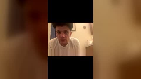 Snapshot of williamcody653 chatting on April 26, 4:48 pm williamcody653 online show from April 26, 4:48 pm